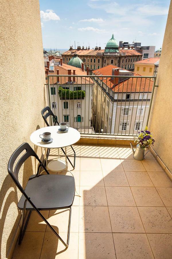 Crov Lägenhet Rijeka Exteriör bild